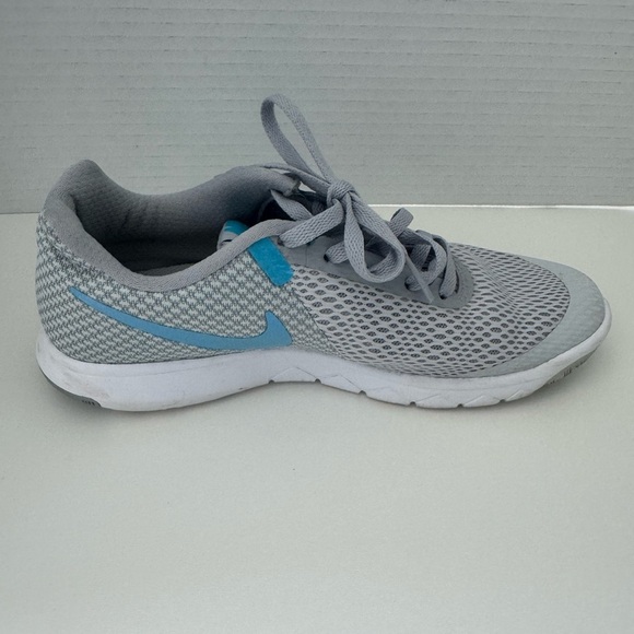 Nike Women’s Flex Experience RN 6 Grey Sneakers Size 6 - Picture 7 of 12